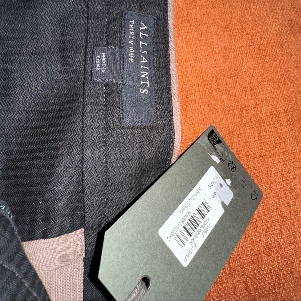 All Saints Men's Pleated Baggy Pants - Picture 5 of 6